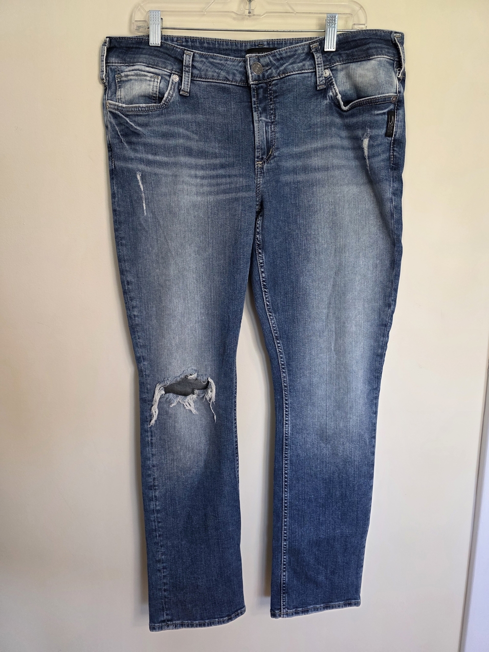 Silver Jeans Women's Elyse Medium Blue Straight Leg Distressed Jeans